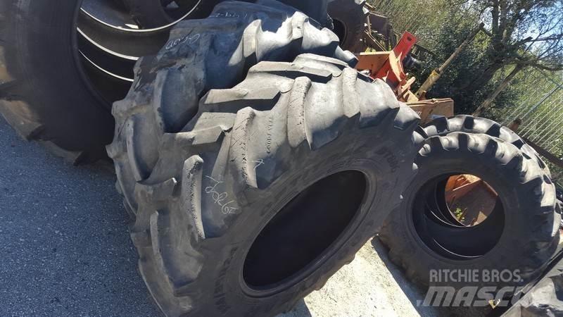  Pneus 14.9R24 Gume, kolesa in platišča