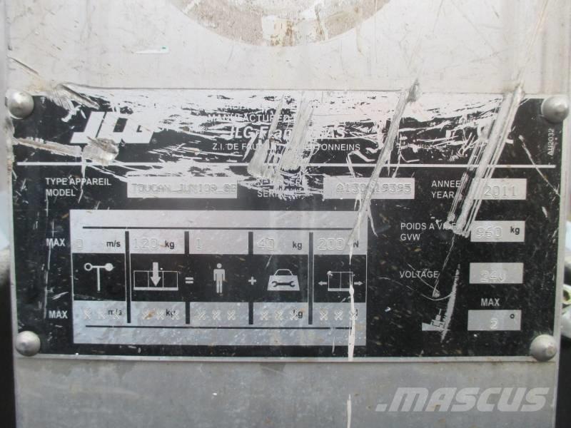 JLG Toucan Junior 8 Vertikalna dvigala