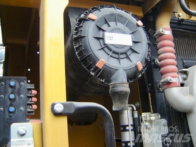 CAT 320 E Bagri goseničarji