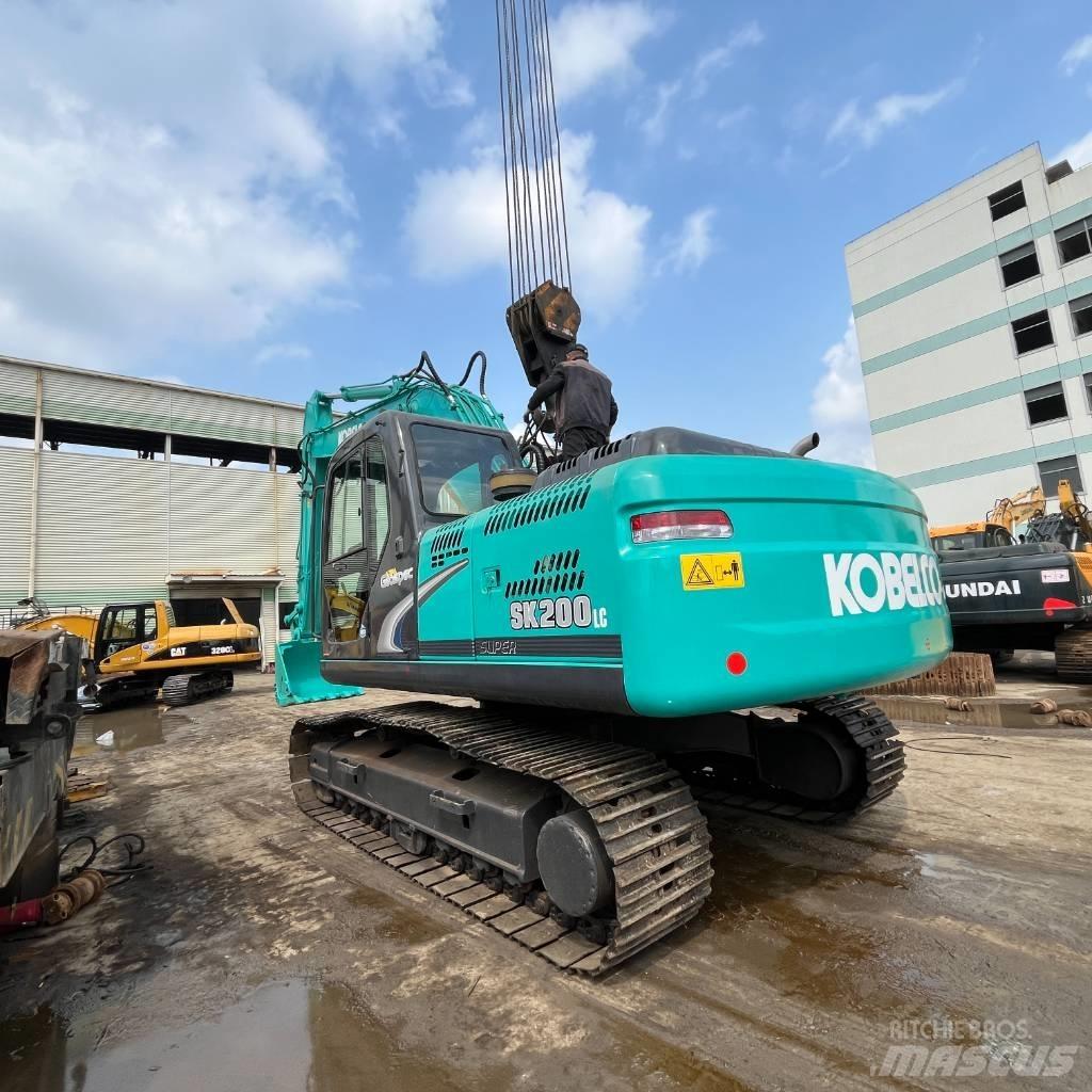 Kobelco SK200LC-8 Bagri goseničarji