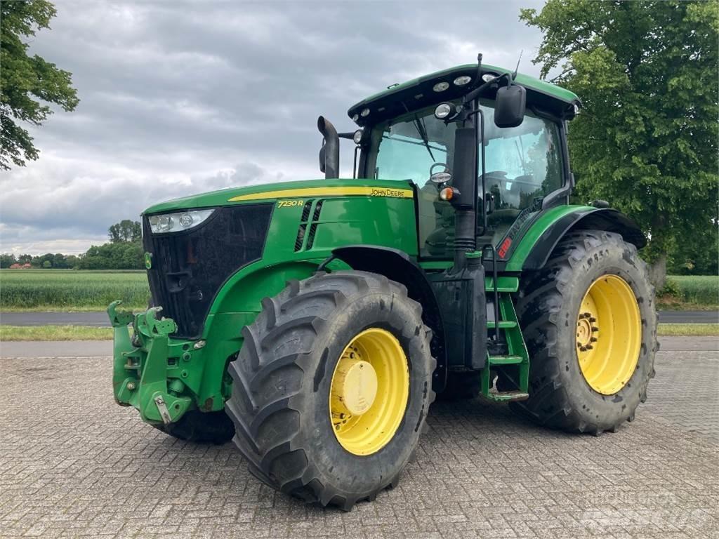 John Deere 7230R Traktorji