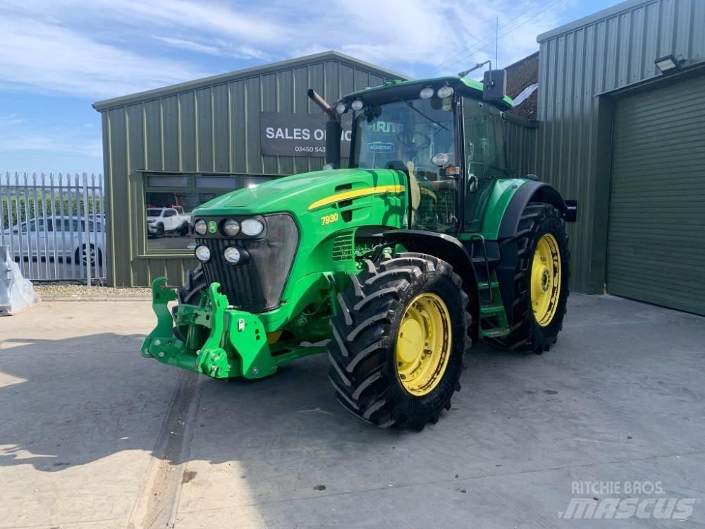 John Deere 7930 Traktorji