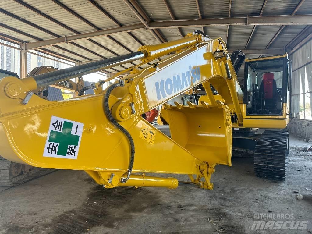 Komatsu PC 200-8 Midi bagri 7t – 12t