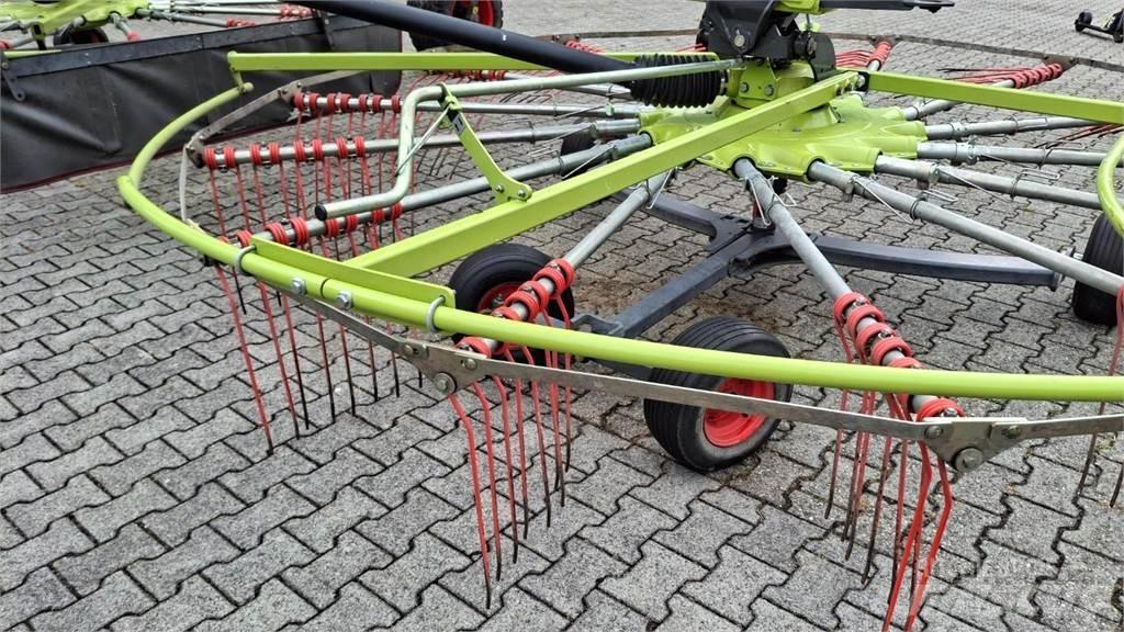 CLAAS Liner 2900 Zgrabljalniki