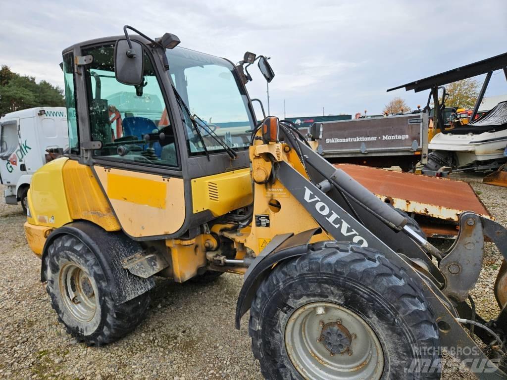 Volvo L 20 B Kolesni nakladalci