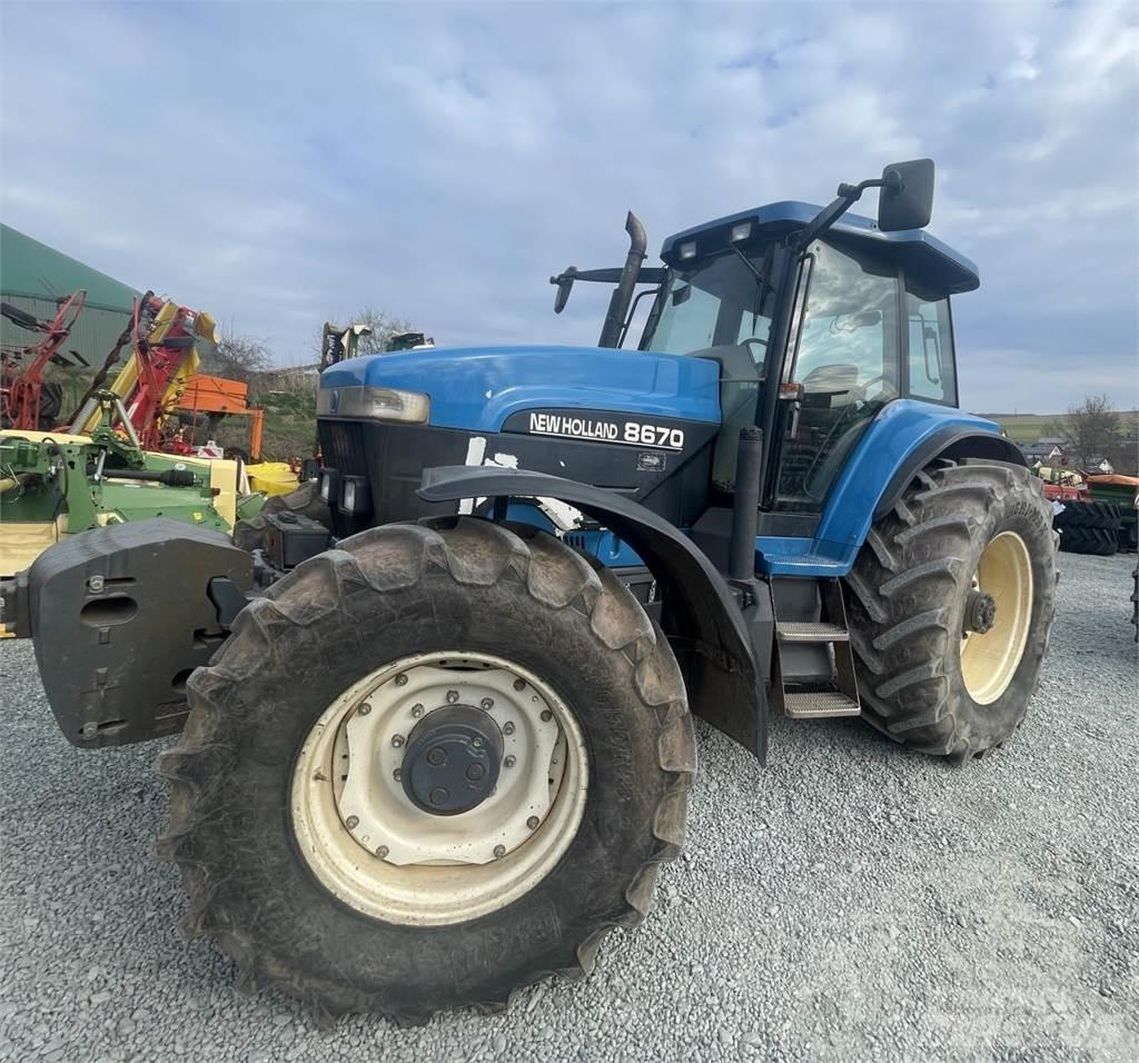 New Holland 8670 Traktorji