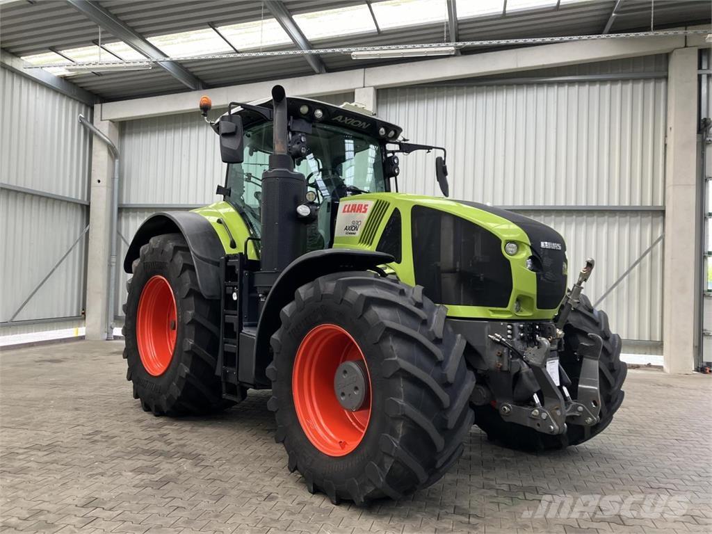 CLAAS Axion 930 Traktorji