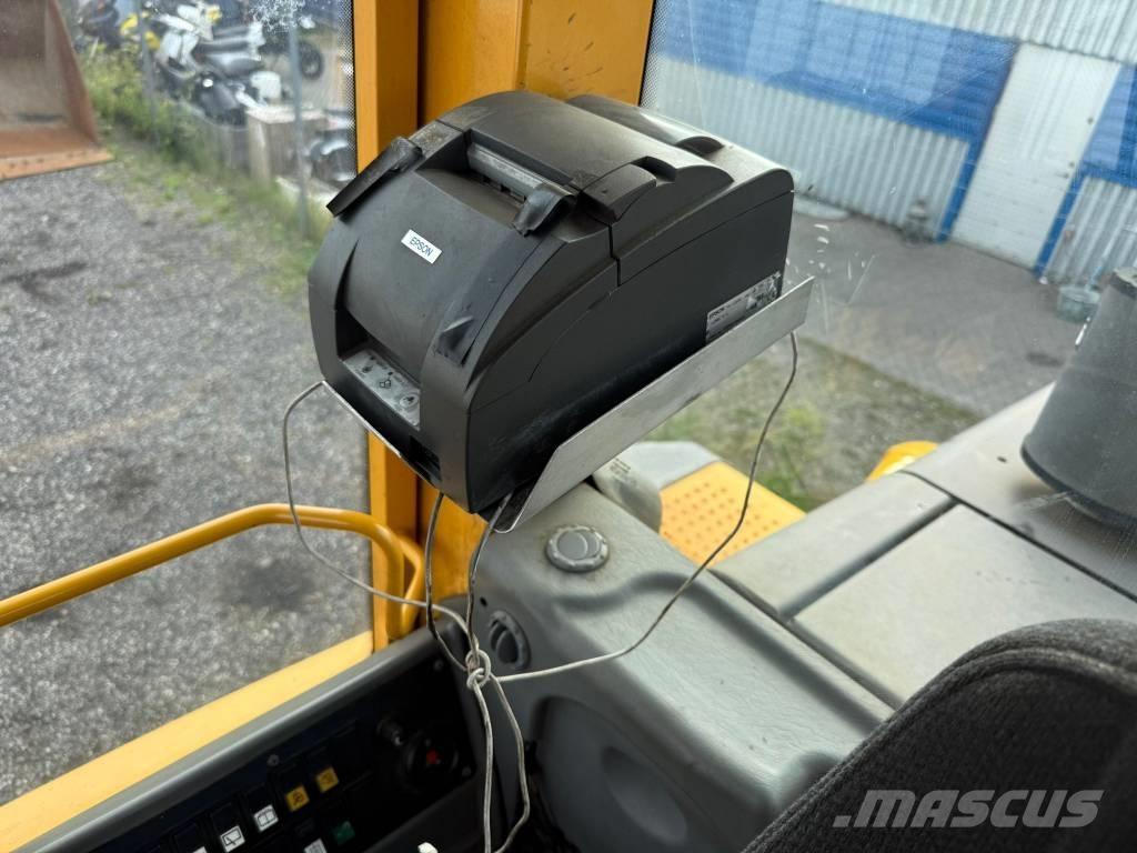 Volvo L 90 E Kolesni nakladalci