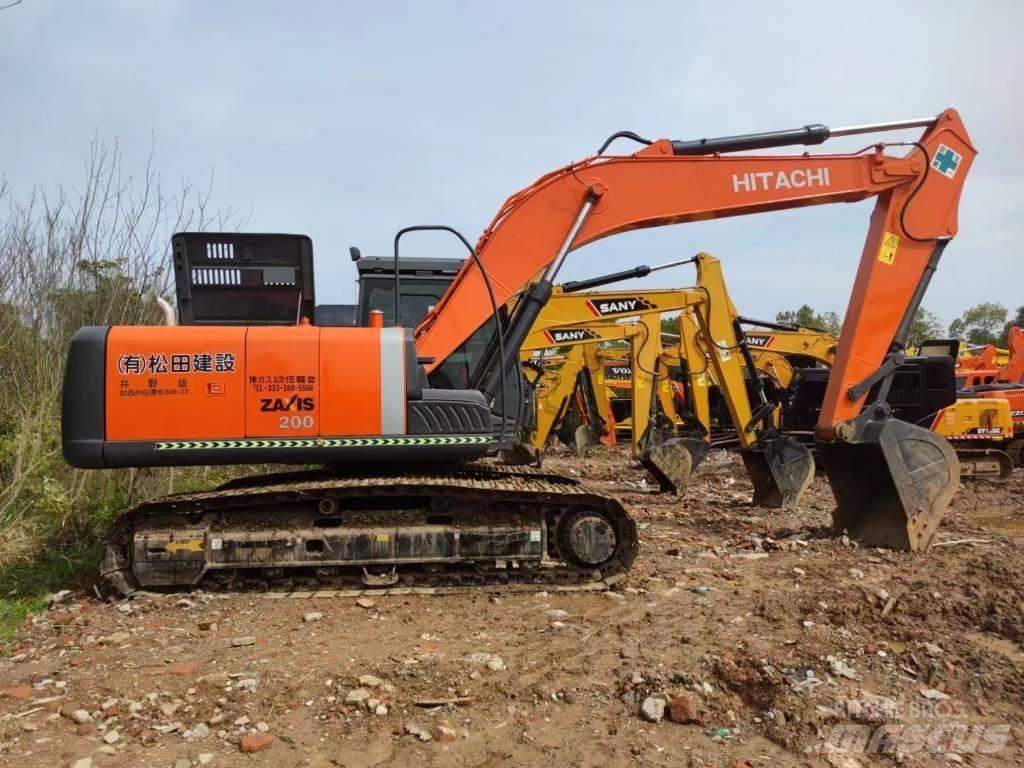Hitachi ZX200 Bagri goseničarji