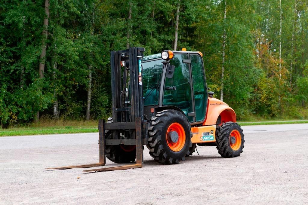 Ausa C 250 H Terenski viličar