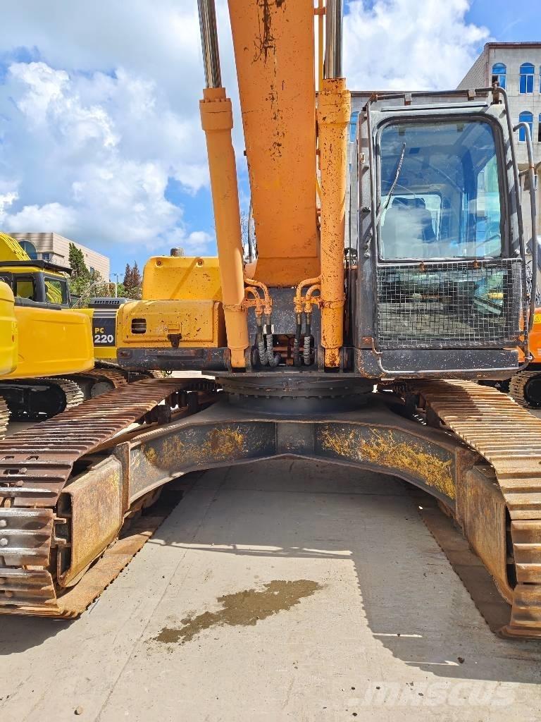 Hyundai R305LC-7 Bagri goseničarji