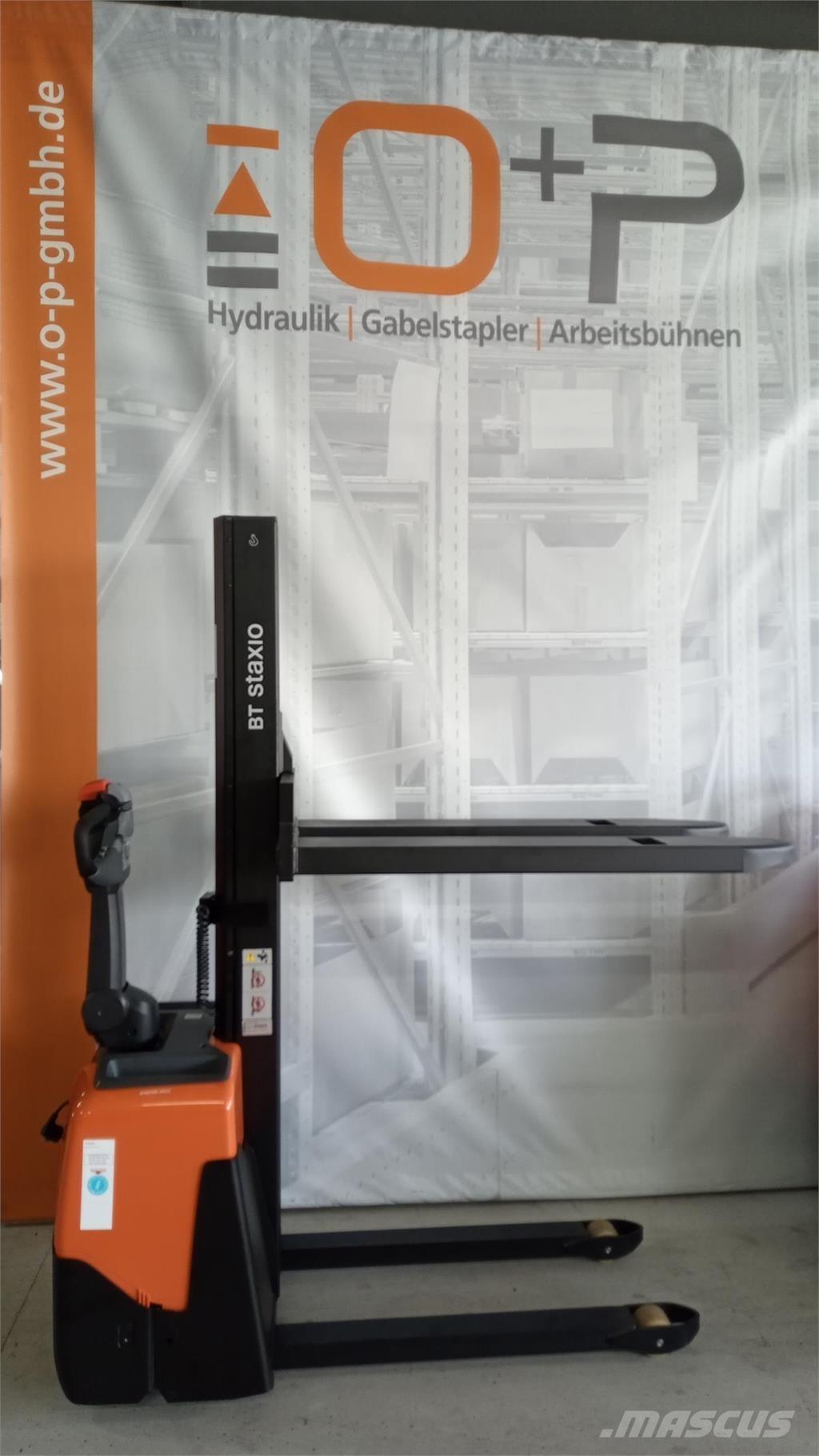 Toyota HWE100 Samopogonski ročni viličarji