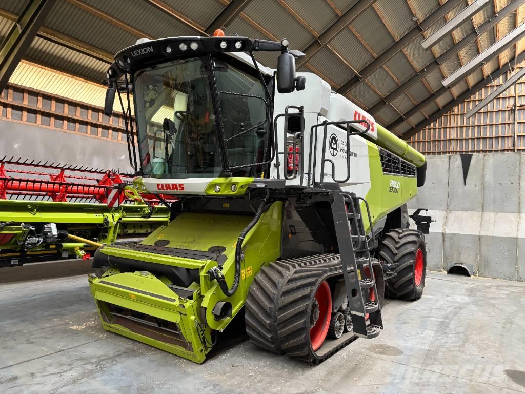 CLAAS LEXION 8800 TT Kombajni