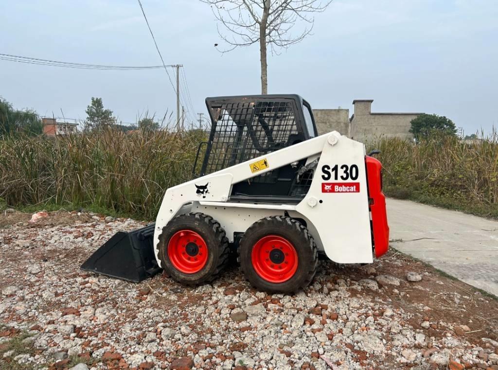 Bobcat S 130 Skid steer mini nakladalci