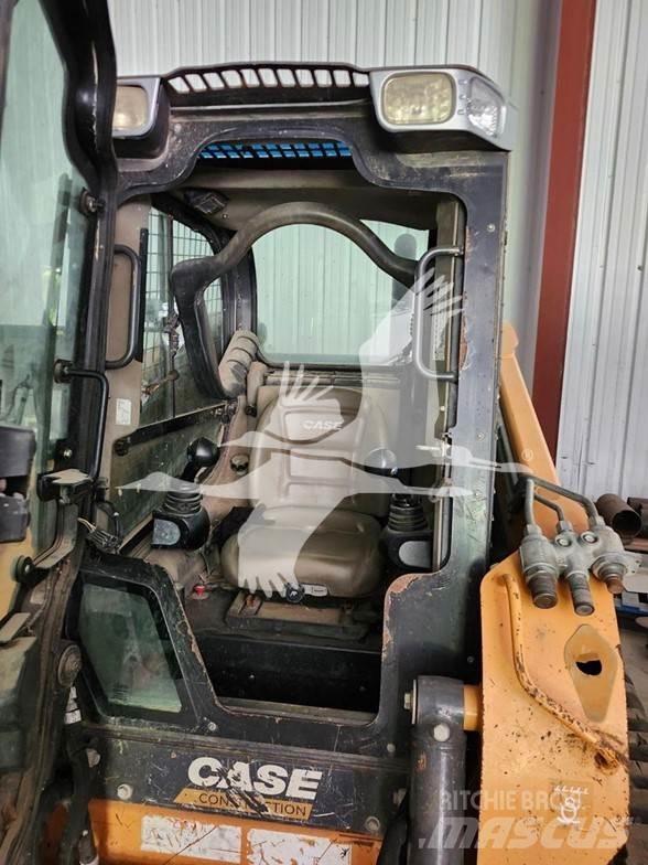 CASE TV380 Skid steer mini nakladalci