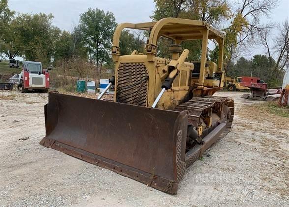 CAT D6C Buldožerji goseničarji