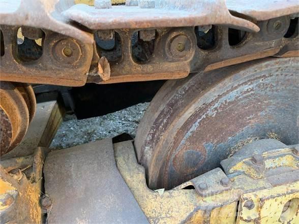 CAT D6C Buldožerji goseničarji