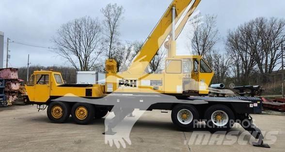 P&H T300A Tovornjaki z žerjavom