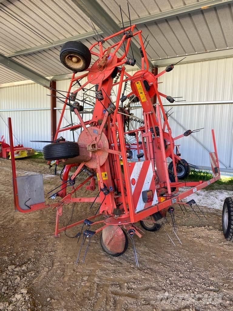 Kuhn GF 6502 Obračalniki in zgrabljalniki
