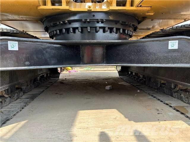 CAT 320 D Bagri goseničarji