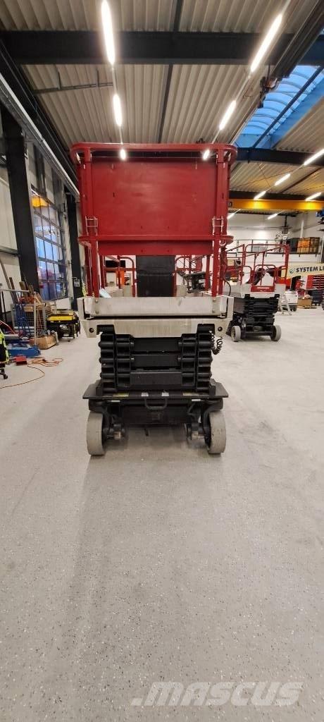 JLG 3246 ES Škarjaste dvižne ploščadi