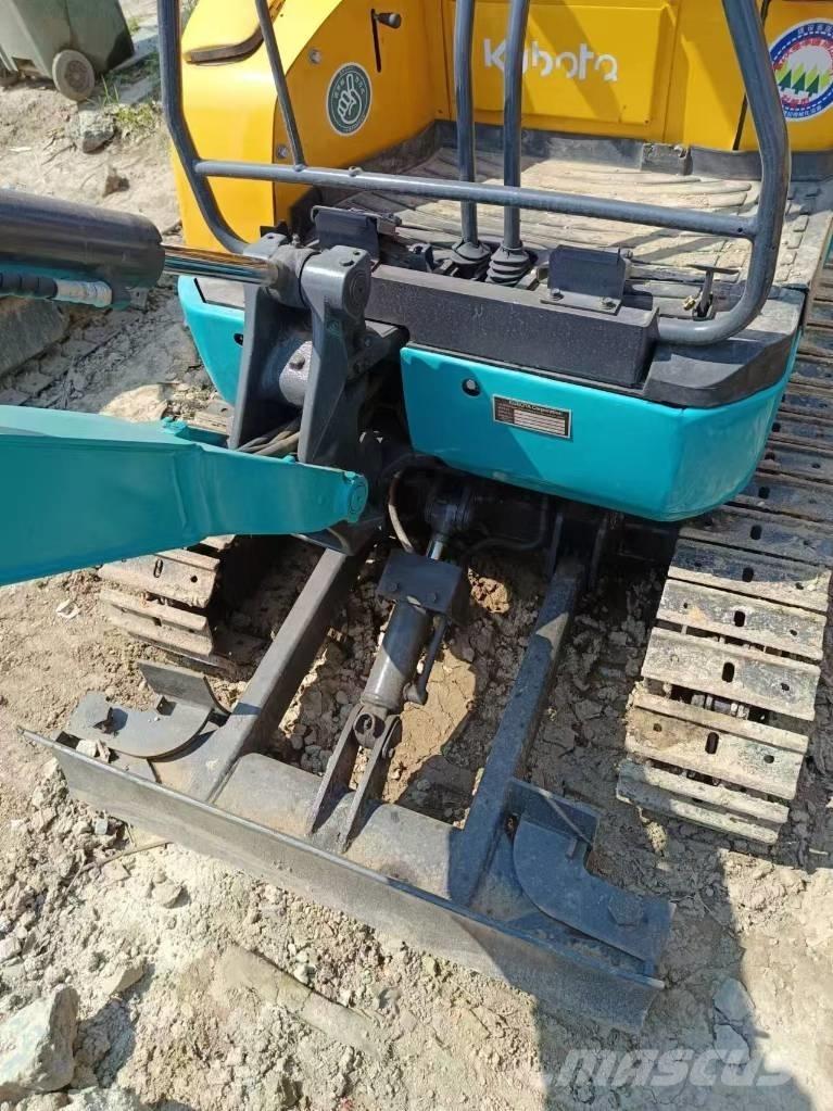 Kubota U 17 Mini bagri <7t