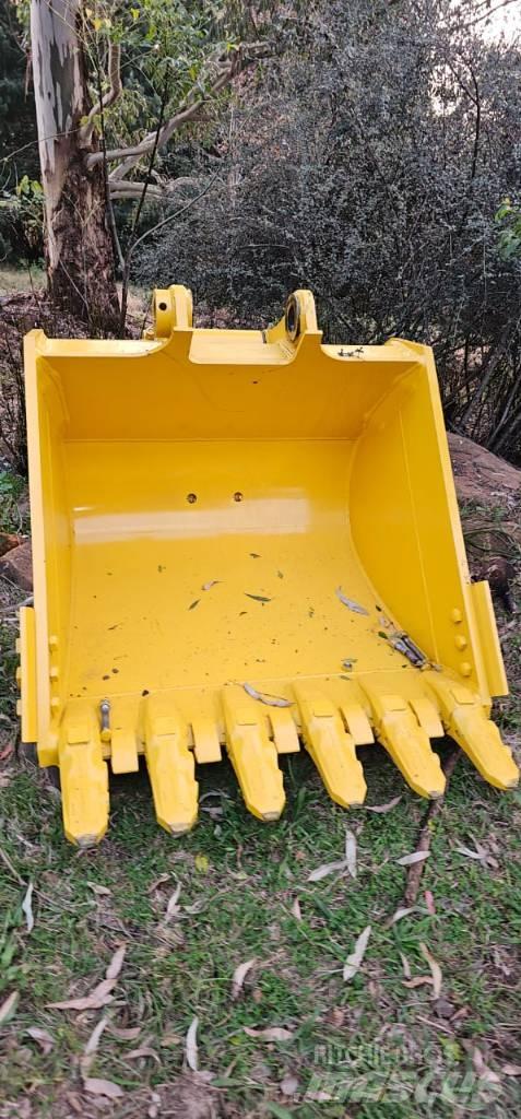 Komatsu PC210 Boom in dipper roke