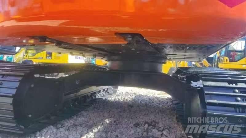 Hitachi ZX 120 Bagri goseničarji