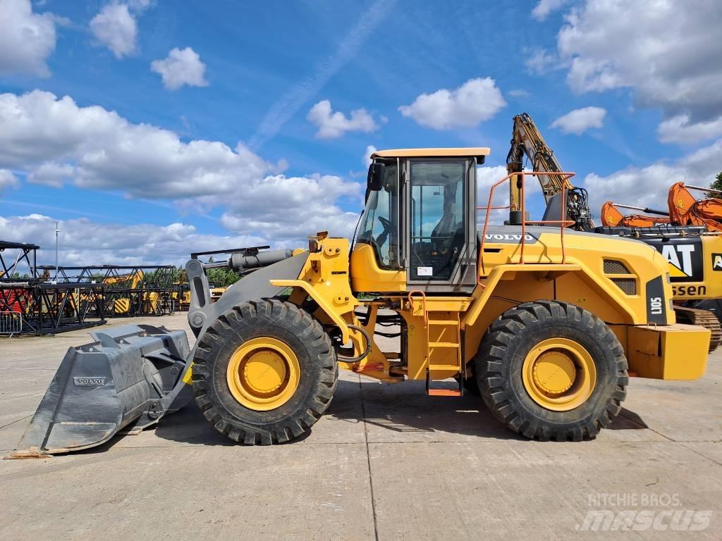Volvo L 105 Kolesni nakladalci