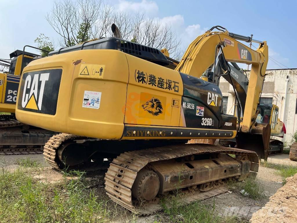 CAT 326 D2 Bagri goseničarji