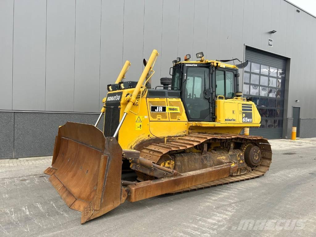 Komatsu D 65 WX-18 Buldožerji goseničarji