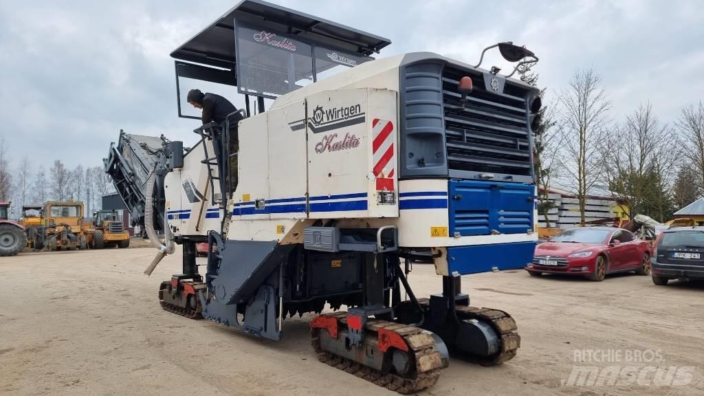 Wirtgen W210 Freze za asfalt