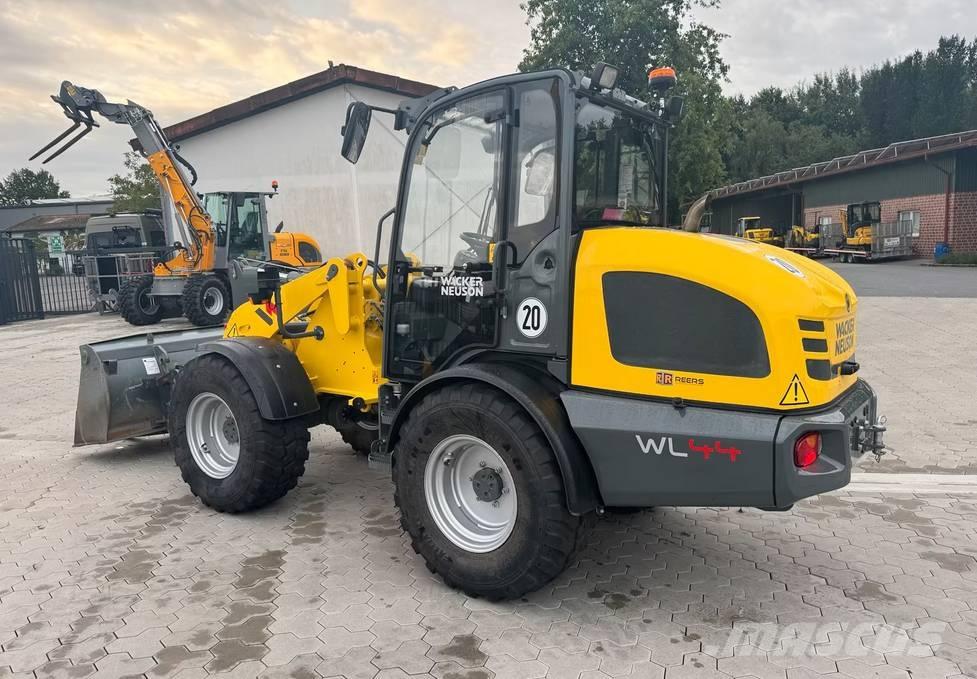 Wacker Neuson WL 44 Kolesni nakladalci