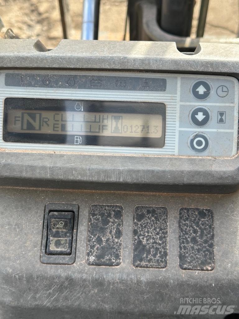 Nissan FD25 Dizelski viličarji