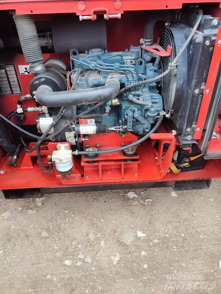 Manitou 120SC-2 Škarjaste dvižne ploščadi