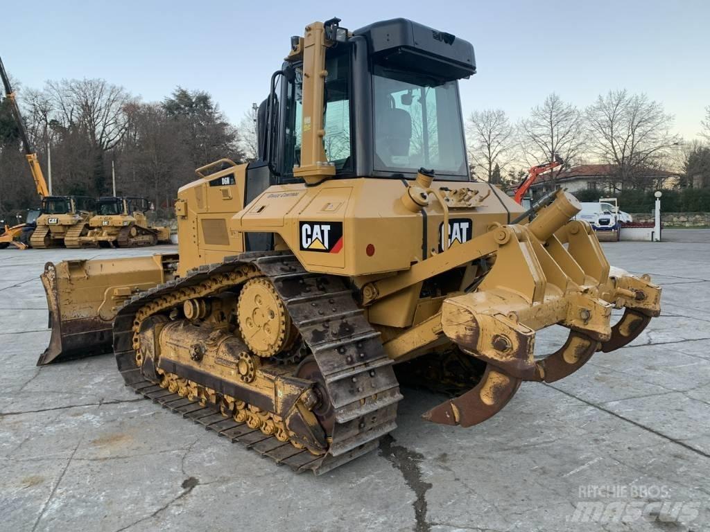 CAT D 6 N XL Buldožerji goseničarji