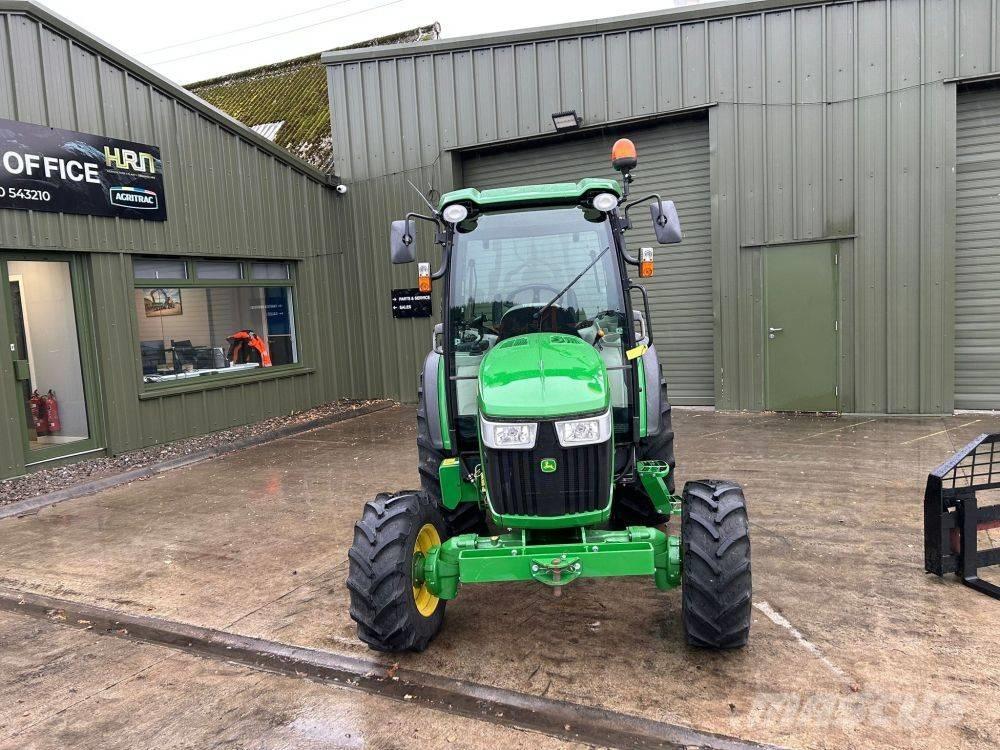 John Deere 4049 R Manjši traktorji