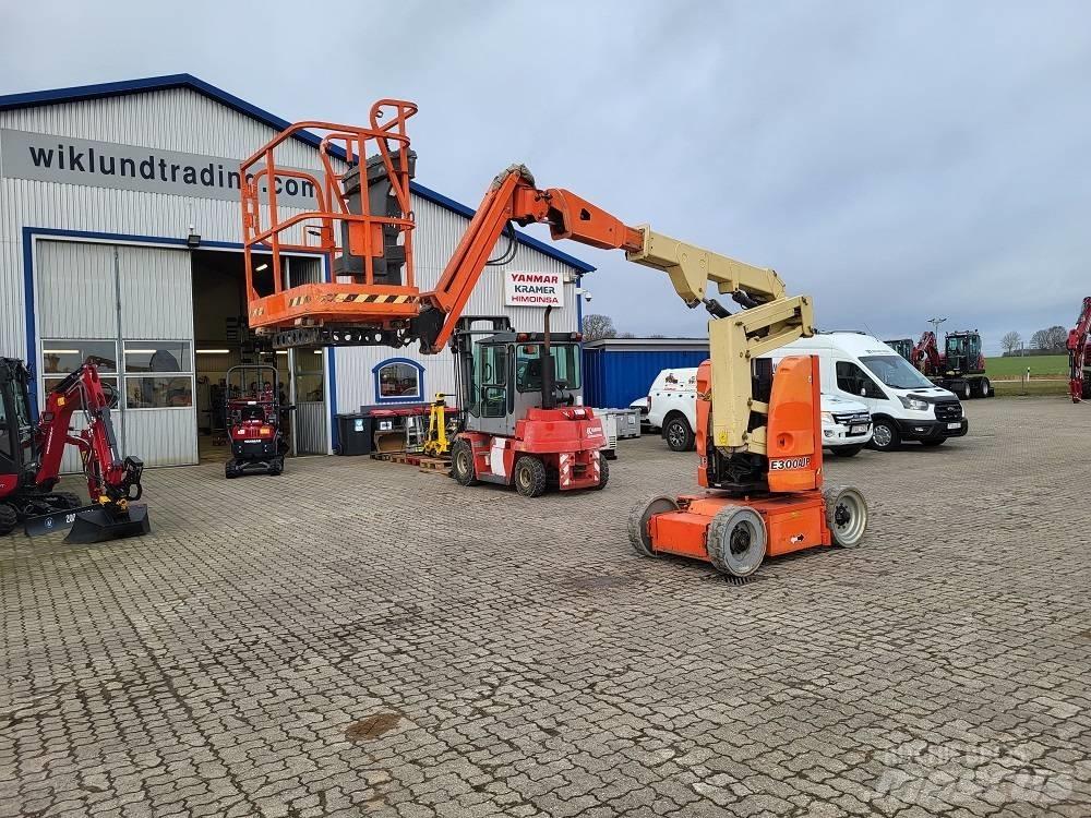 JLG E 300 AJP Zglobne dvižne ploščadi