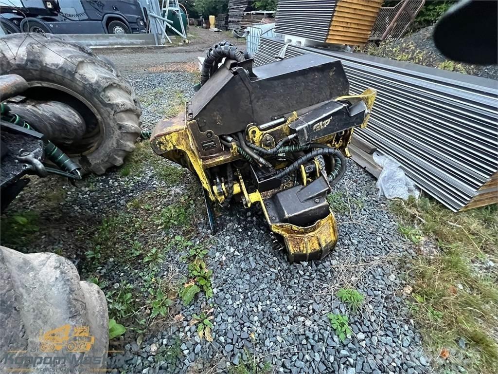 John Deere 1270E Harvesterji