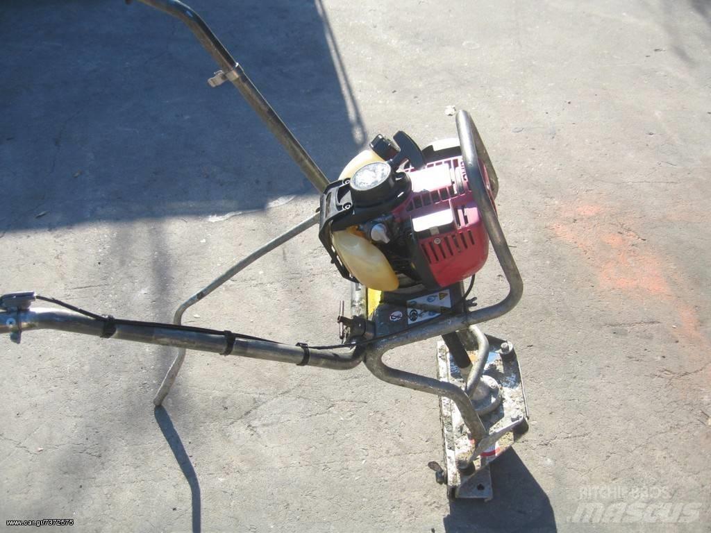 Honda PIXI Gladilci betona - helikopterji