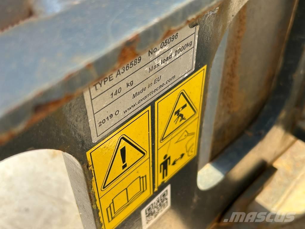 Avant 760 I Pomožni stroji