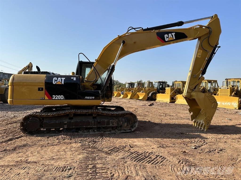 CAT 320 D Bagri goseničarji