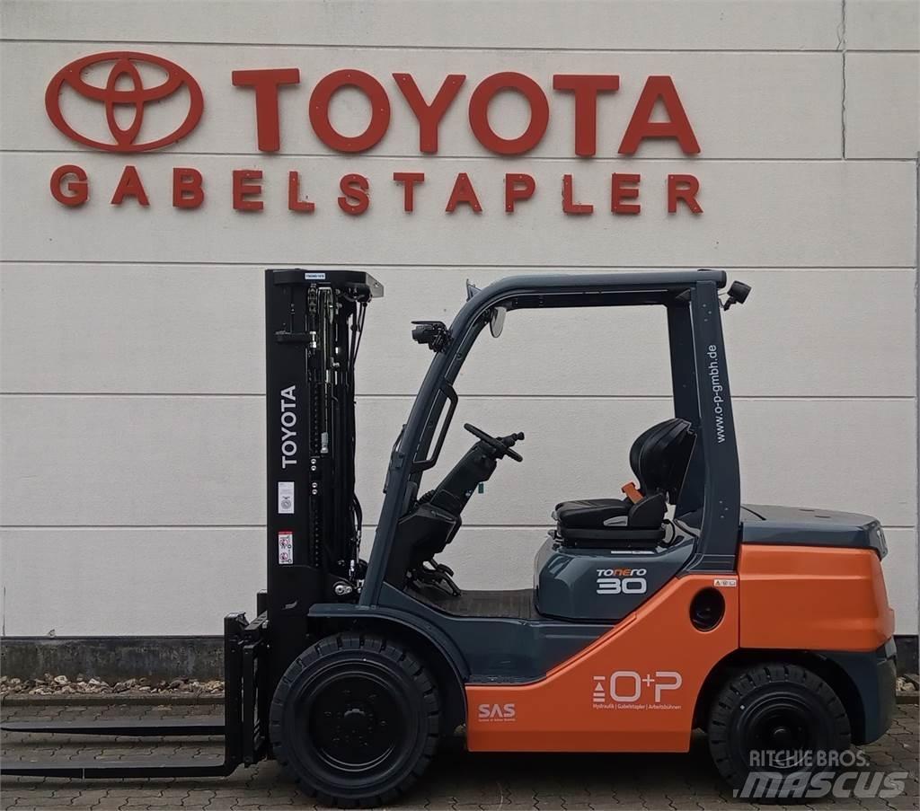 Toyota 52-8FDF30 Dizelski viličarji