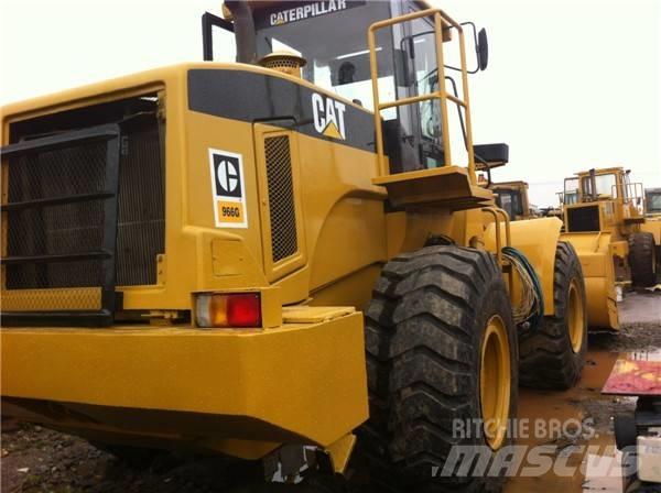 CAT 966 G Kolesni nakladalci