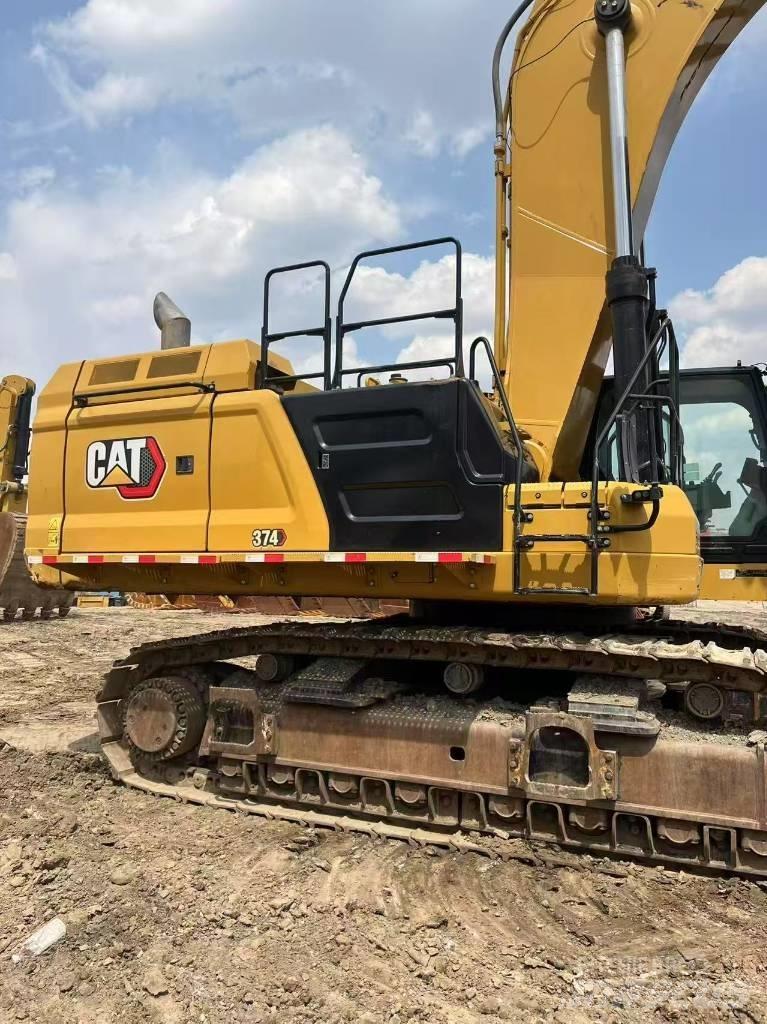 CAT 374 Bagri goseničarji