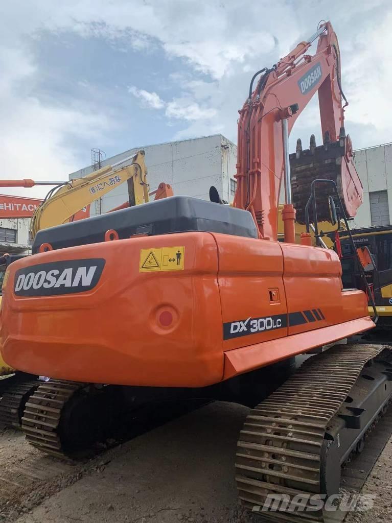 Doosan dx300 Bagri goseničarji