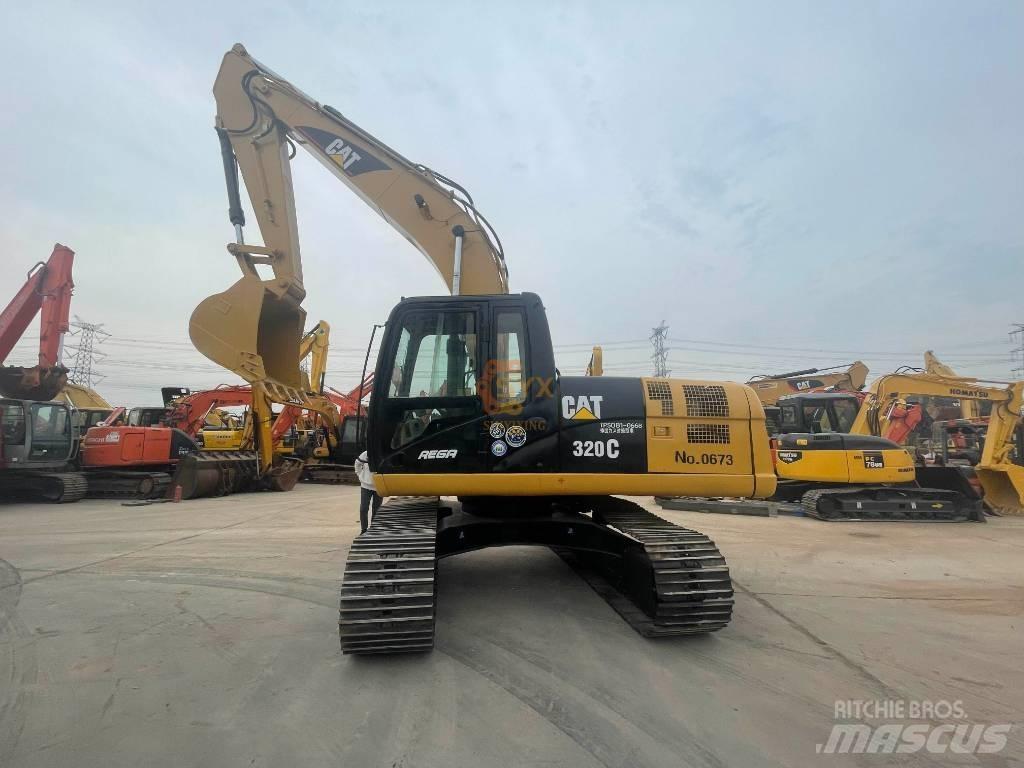 CAT 320 C Bagri goseničarji