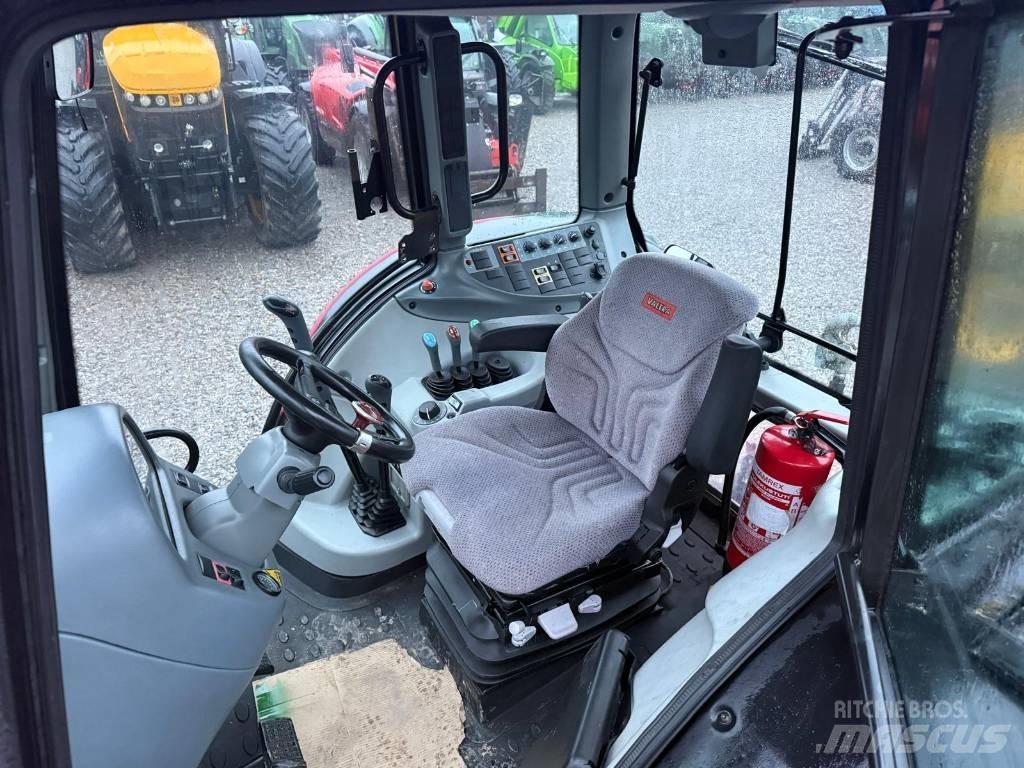 Valtra T 161 Traktorji