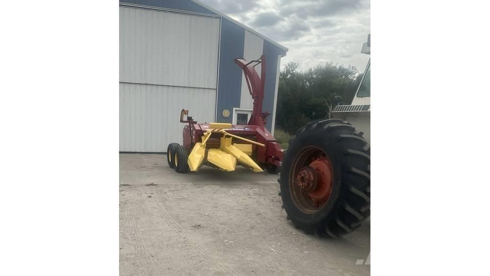 New Holland FP230 Kombajni za krmo