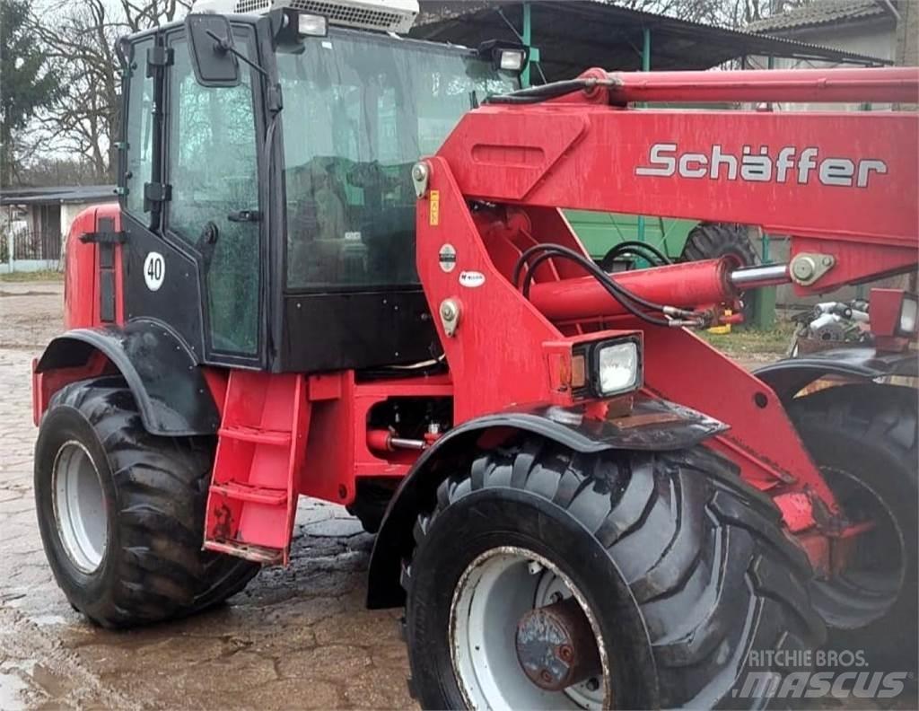 Schäffer 980T Mini nakladalci